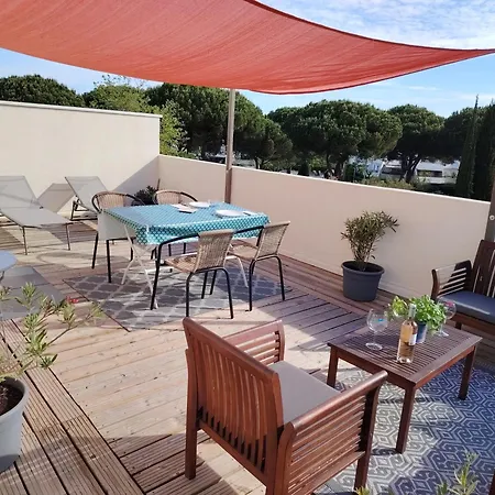 아파트 Avec Garage Et Grande Terrasse , Proximite Des Plages 라그랑모트